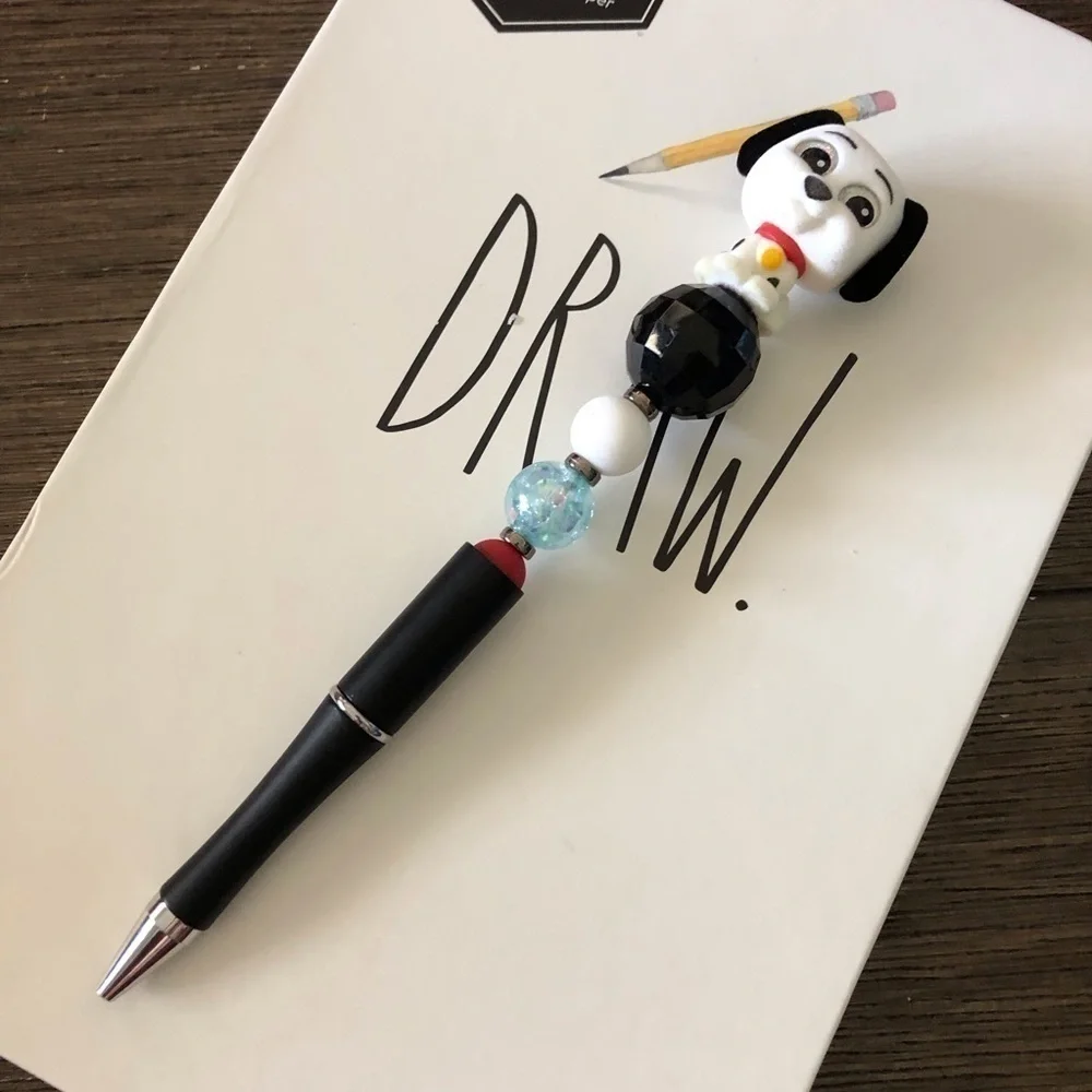 Disney Doorables: 101 Dalmatians: Pongo handmade beaded pen